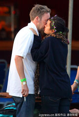 组图：莉莉-艾伦再度怀孕 父亲受访确认此事