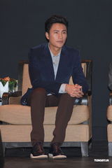 组图：《龙门飞甲》澳门首映 李连杰否认片酬一亿