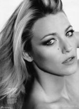 组图：布莱克-莱弗利红衣登杂志封面