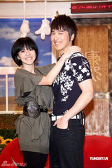 高清图：《艋舺》剧组上康熙 赵又廷阮经天玩亲嘴