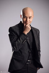 组图：演说家导师写真 李咏鲁豫变情侣小志帅气