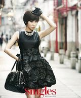 组图：韩星刘仁娜短发新写真 俏皮可爱小露性感