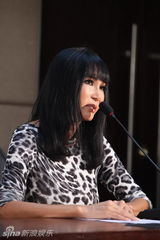 组图：张咪诈骗门沉冤得雪 告举报人侵名誉权