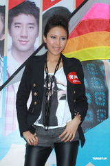 组图：阿娇自认已成长避谈陈冠希 泳儿公开新恋情