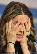 幻灯图集：《房东与租客》记者会 三美女竞艳