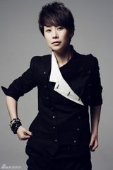 高清组图：海清帅酷写真变身都市新贵