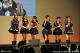 组图：AKB48北京开唱 众萝莉火辣短裙活力四射