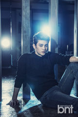 高清组图：徐仁国拍时尚写真 冷酷眼神魅力十足