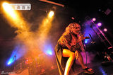 组图：SKIP&DIE来华专场落幕 女主唱贴身热舞