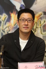 组图：于震不惧压力力挺抗日剧 胡可沙溢游澳洲