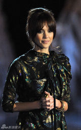 高清组图：福克斯阿尔芭德普大闹2009科幻颁奖礼 