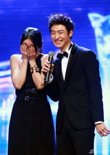 组图：上海电影节颁奖礼现场 各奖项揭晓