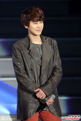 组图：SJ-M台湾会歌迷 唱周杰伦歌曲引惊喜