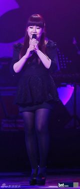 组图：韩选秀节目《K-POP STAR》三强上演华丽舞台