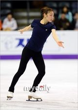 组图：韩花滑选手金妍儿加拿大训练照曝光