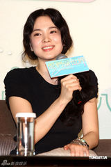 幻灯图：宋慧乔访台宣传新戏 避谈与玄彬假戏成真