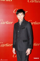 高清组图：刘嘉玲阮经天张智霖出席名店开幕派对