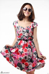 组图：演员焦俊艳最新写真 演绎别样清纯与美好