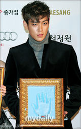 组图：青龙电影奖印手印纪念活动首尔举行