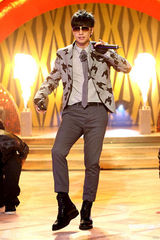 高清：罗志祥PK前辈猪哥亮 综艺达人惺惺相惜