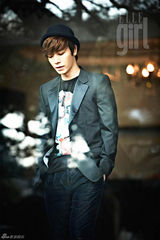 高清组图：韩团SuperJunior东海时尚大片气场悠然