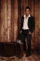 高清图：骆达华型男写真 熟男魅力四射