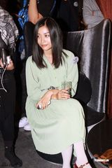 组图：台球慈善表演赛开幕 成龙状态大勇胜众星