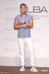 高清组图：彭于晏为手表代言 阳光帅气大秀健美肌肉