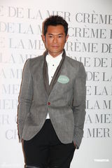 组图：杨采妮不回应梁咏琪婚讯 古天乐恭喜