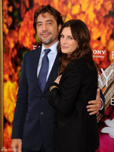 高清图：朱莉娅-罗伯茨亮相《食色性也》首映礼