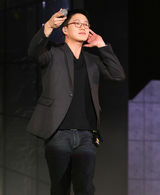 高清图：韩国演艺士兵演唱会 KARA和f(x)到场助兴