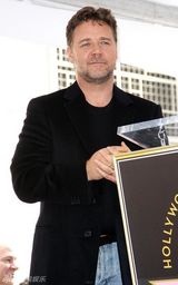 幻灯图集：奥斯卡影帝拉塞尔-克劳留名星光大道