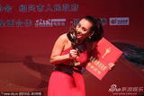 组图：百花奖后台掠影 获奖者难掩激动神采飞扬