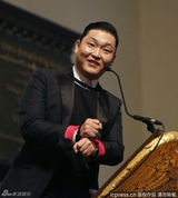 组图：鸟叔PSY哈佛大学演讲 现场跳骑马舞卖萌