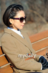 组图：张赫金熙爱参加《Midas》公开拍摄