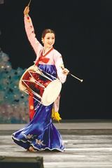 组图：朝鲜国宝级美女聚集地 揭秘万寿台艺术团