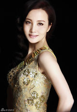 组图：陶红最新写真 尽显高贵唯美