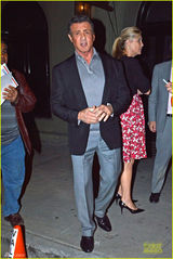 组图：史泰龙与斯坦森双硬汉聚餐 娇妻美艳