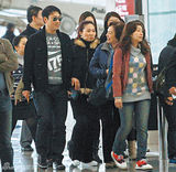 黎明旧金山豪宅迎新年 乐基儿面色红润甜蜜拥抱(图)