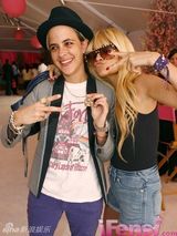 策划：女星她她亲密照大起底 那些温软暧昧