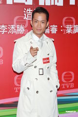 组图：李添胜约满前最后剧集开拍 黎耀祥试造型