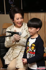 高清图：叶德娴三月再开唱 搭档伦永亮大赞满分