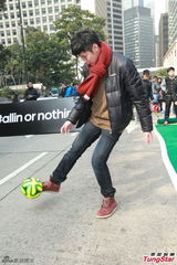 组图：霍启山年后将出席冬奥会 张致恒渴望成家