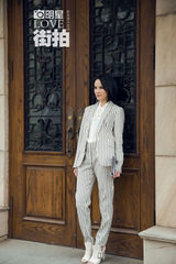 明星爱街拍：摇滚女爵杨乃文浪漫演绎都市OL