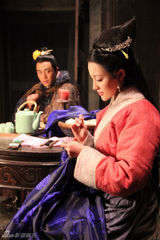 组图：新《水浒》“潘金莲”甘婷婷登场获期待