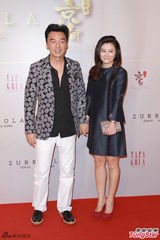 组图：刘嘉玲进军香港餐饮业 圈中友人前来捧场