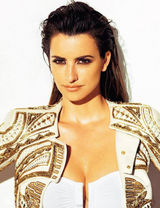 组图：佩内洛普-克鲁兹登封面狂野性感