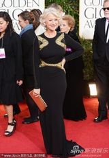 组图：老牌影后海伦-米伦黑裙贵气