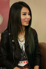 组图：田馥甄专辑呈现自我 感情状态听歌就明白