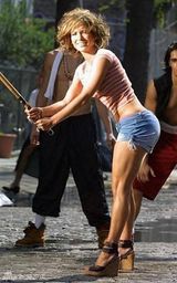 幻灯图：詹妮弗-洛佩兹获评时尚先锋 十年美图欣赏